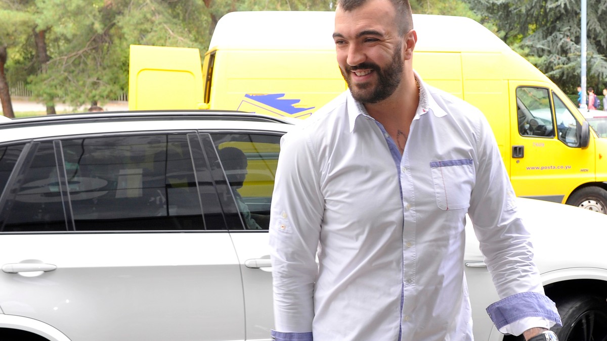 Nakon razvoda Nikola Peković sa novom suprugom otišao na odmor u Tursku