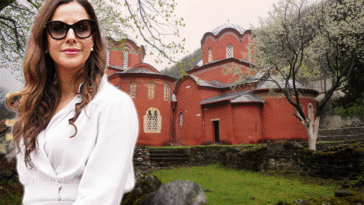 Tamara Vučić u Pećkoj patrijaršiji: Njeno elegantno izdanje privuklo je pažnju, a haljina oduševila mnoge (FOTO)