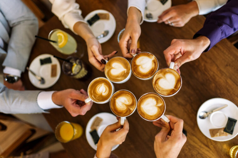 Koliko kafa dnevno je previše? Nova studija otkriva broj koji bi mogao da vas iznenadi Koliko kafa dnevno je previše? Nova studija otkriva broj koji bi mogao da vas iznenadi