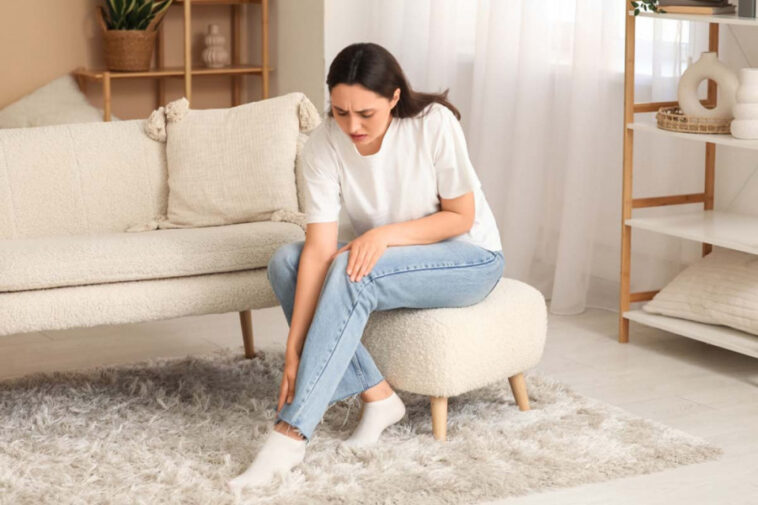 Noge vam šalju upozorenje koje mnogi ignorišu: Ovih 6 simptoma može da ukaže na problem s krvnim sudovima Noge vam šalju upozorenje koje mnogi ignorišu: Ovih 6 simptoma može da ukaže na problem s krvnim sudovima