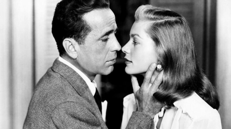 Loren Bekol imala 19, a Hamfri Bogart 44 godine kada su počeli vezu, volela ga do smrti Loren Bekol imala 19, a Hamfri Bogart 44 godine kada su počeli vezu, volela ga do smrti