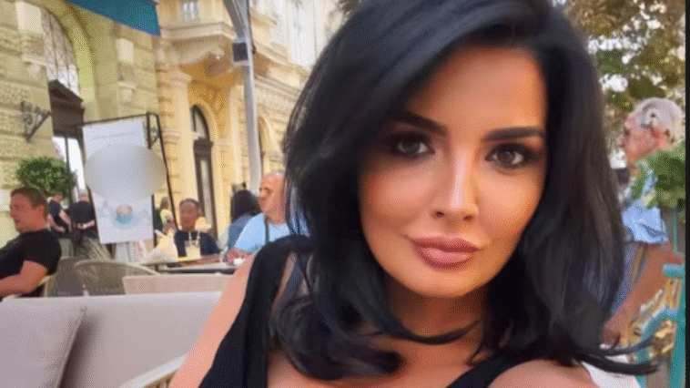 Milena Popović zapalila mreže fotografijom, dubok dekolte u prvom planu Milena Popović zapalila mreže fotografijom, dubok dekolte u prvom planu