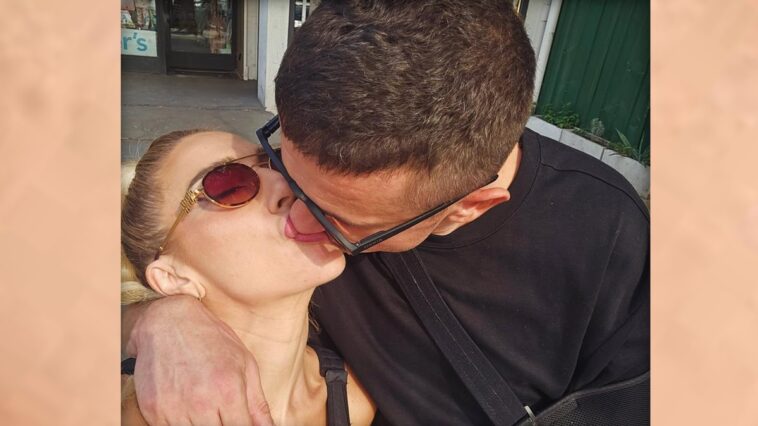 Jovana Jeremić se sa dečkom bokserom ljubi nasred ulice: Pršti sve od strasti