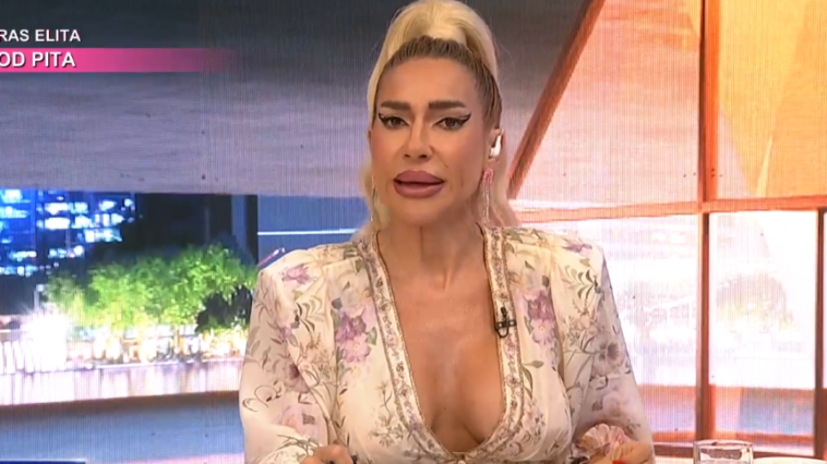 Jovana Jeremić se vratila na Pink, u emisiji uživo pokazala nove silikone