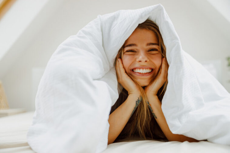 Da li je zdravije spavati BEZ donjeg veša? Lekari otkrivaju šta je bolje za INTIMNO ZDRAVLJE Da li je zdravije spavati BEZ donjeg veša? Lekari otkrivaju šta je bolje za INTIMNO ZDRAVLJE