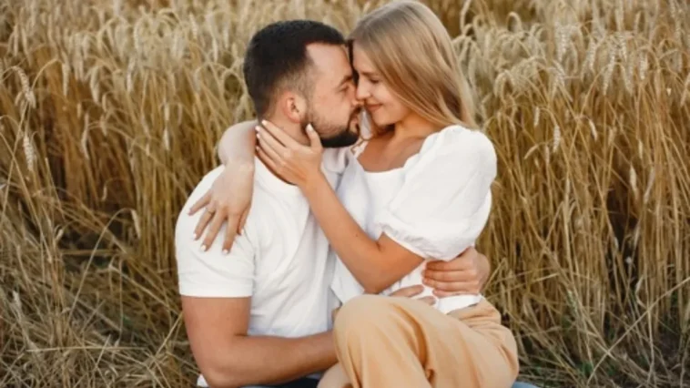 Priznaće im emocije osoba koja im se dugo sviđa: Ovi znaci se ludo zaljubljuju na jesen! | Priznaće im emocije osoba koja im se dugo sviđa: Ovi znaci se ludo zaljubljuju na jesen! |